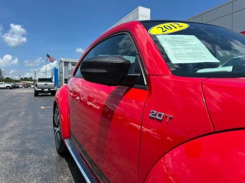 Used 2012 Volkswagen Beetle 2.0T FWD image 15