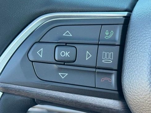 New 2026 Jeep Grand Cherokee Altitude AWD/4WD image 16