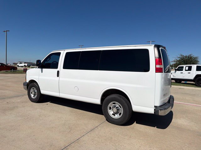Used 2016 Chevrolet Express 2500 LT w/ LT Preferred Equipment Group RWD image 9