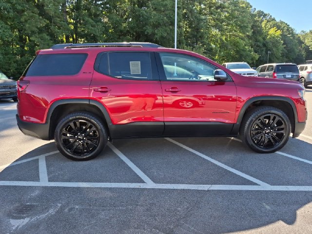 Used 2023 GMC Acadia SLE w/ Driver Convenience Package FWD image 2