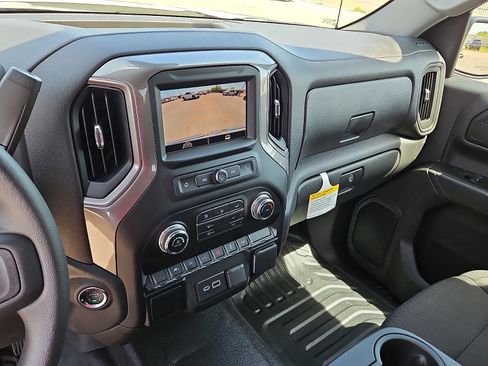 New 2026 GMC Sierra 1500 Pro image 18