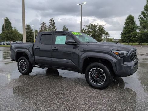 Certified 2025 Toyota Tacoma TRD Sport RWD image 2