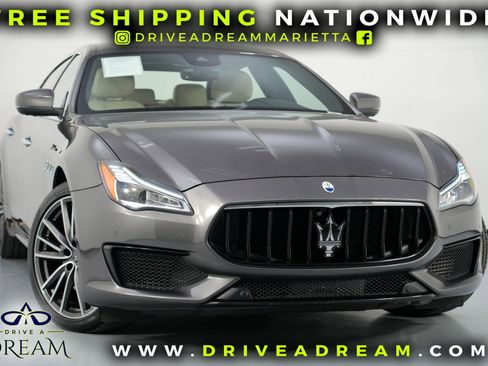 Used 2022 Maserati Quattroporte Modena Q4 image 2