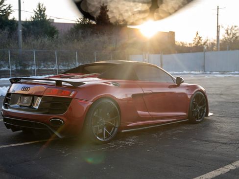 Used 2011 Audi R8 V10 image 4
