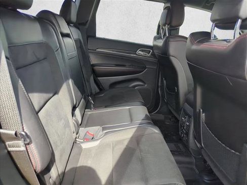 Used 2018 Jeep Grand Cherokee Trailhawk AWD/4WD image 22