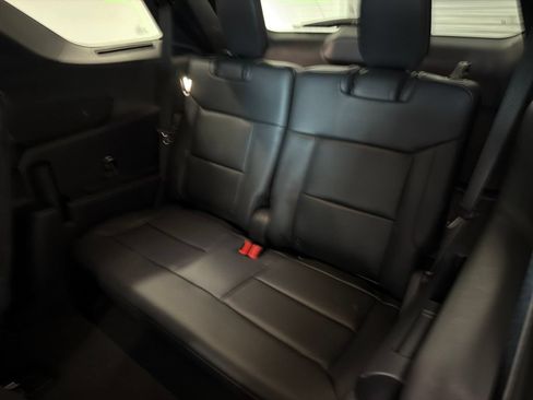 New 2026 Ford Explorer ST-Line w/ ST-Line Street Pack AWD/4WD image 13