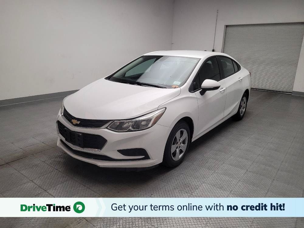 Used 2018 Chevrolet Cruze LS FWD image 1