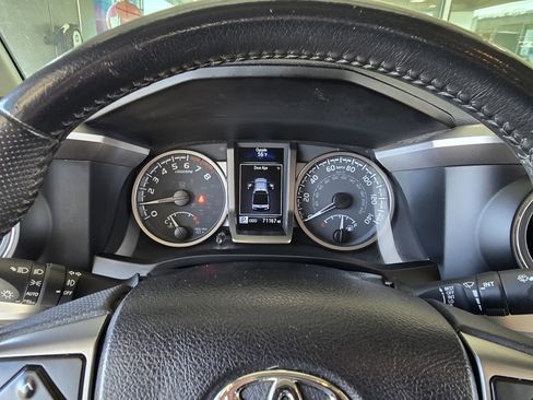 Used 2021 Toyota Tacoma SR5 image 22