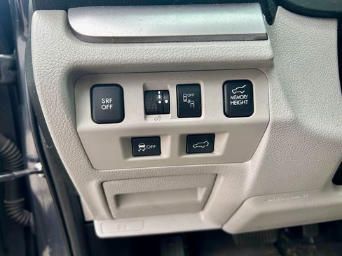 Used 2017 Subaru Forester 2.5i Premium image 10