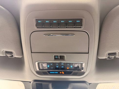 Used 2023 Ford F250 Lariat w/ Lariat Ultimate Package image 53