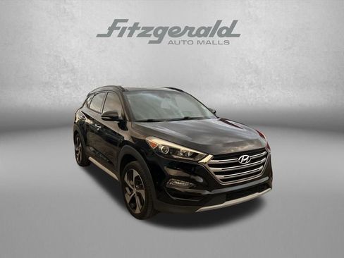 Used 2017 Hyundai Tucson Limited w/ Limited Ultimate Package 03 FWD image 2
