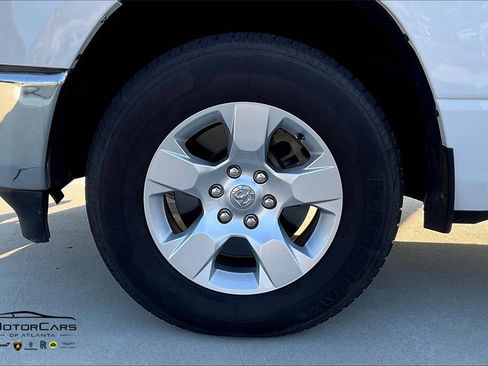 Used 2021 RAM 1500 Big Horn image 10