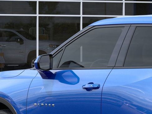 New 2026 Chevrolet Blazer LT image 12