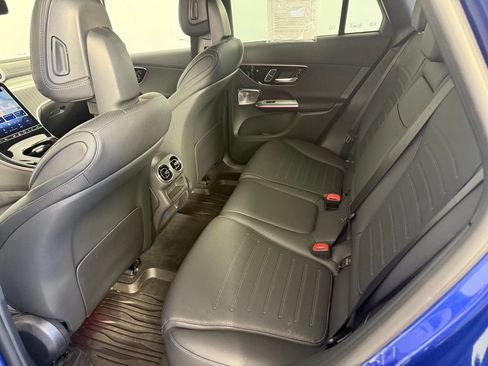 Certified 2025 Mercedes-Benz GLC 300 4MATIC image 25