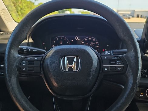 Used 2023 Honda Accord EX image 20