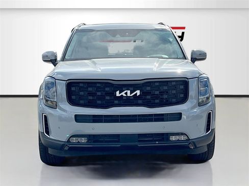 Used 2022 Kia Telluride SX w/ SX Prestige Package image 2