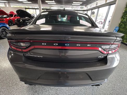 Used 2023 Dodge Charger R/T RWD image 4