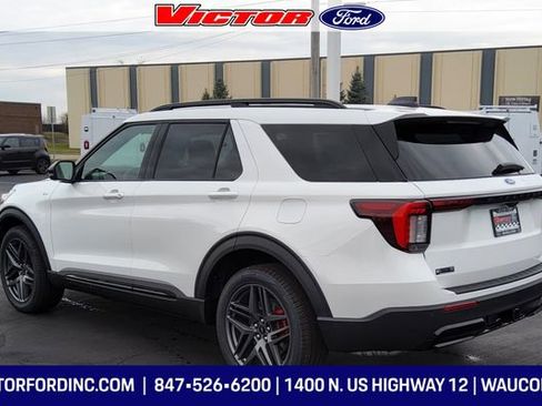 New 2026 Ford Explorer ST-Line w/ ST-Line Street Pack image 2