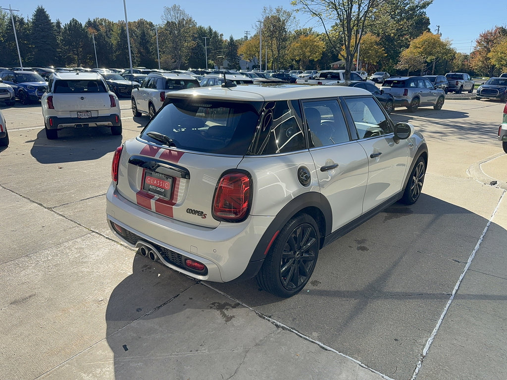 Used 2020 MINI Cooper S w/ Premium Package FWD image 4