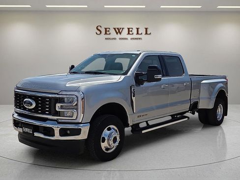 Used 2024 Ford F350 Lariat AWD/4WD image 1
