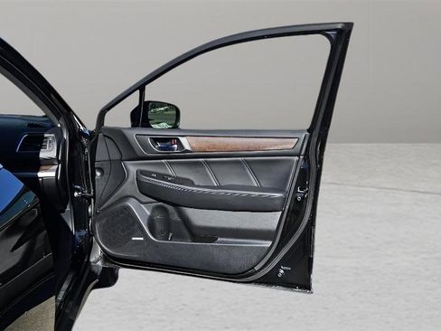 Used 2019 Subaru Outback 2.5i Limited image 21