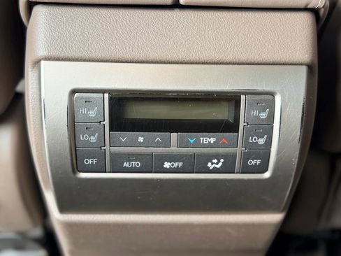 Used 2018 Lexus GX 460 Premium w/ Premium Package image 27