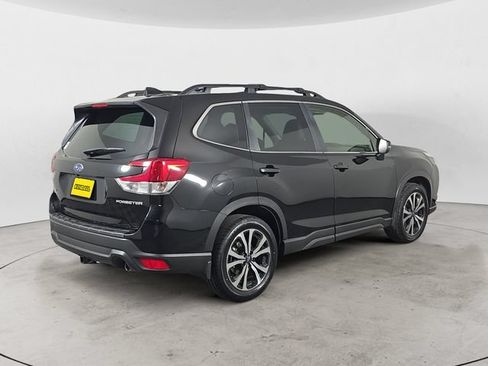 Certified 2023 Subaru Forester Limited AWD/4WD image 5