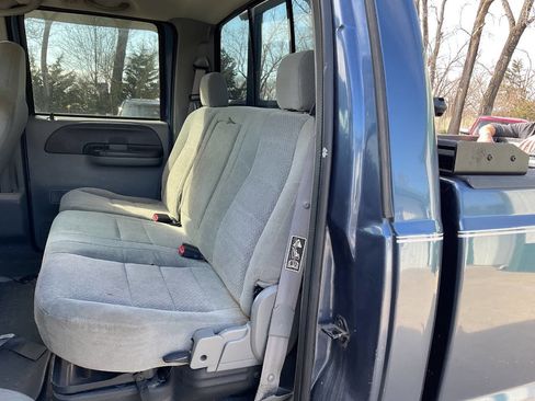 Used 2004 Ford F250 XLT image 11