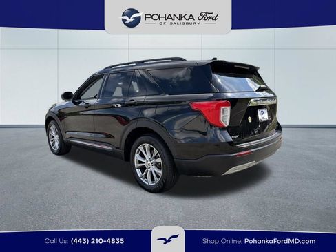 Certified 2020 Ford Explorer XLT w/ Equipment Group 202A AWD/4WD image 7