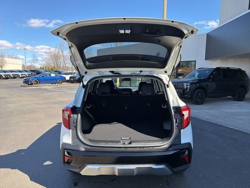 New 2026 Kia Seltos S AWD/4WD image 16