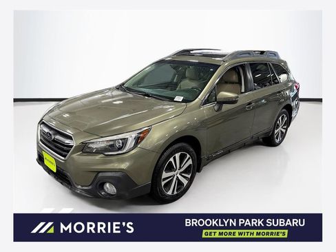Used 2018 Subaru Outback 2.5i Limited AWD/4WD image 1