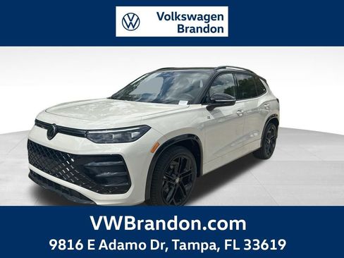 New 2026 Volkswagen Tiguan SE R-Line image 1