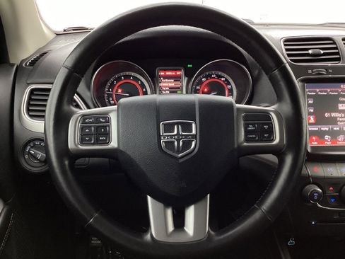 Used 2019 Dodge Journey Crossroad w/ Popular Equipment Group AWD/4WD image 31