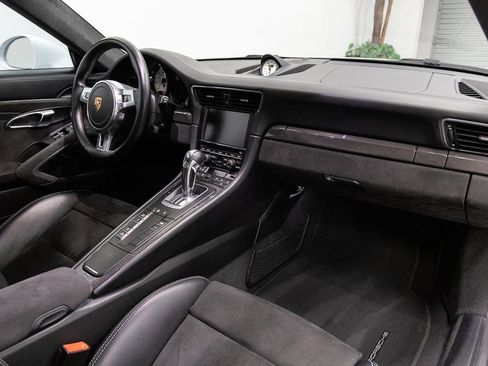 Used 2015 Porsche 911 GT3 image 11