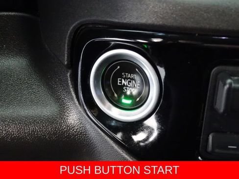 Used 2023 GMC Sierra 1500 SLT w/ SLT Premium Plus Package AWD/4WD image 9