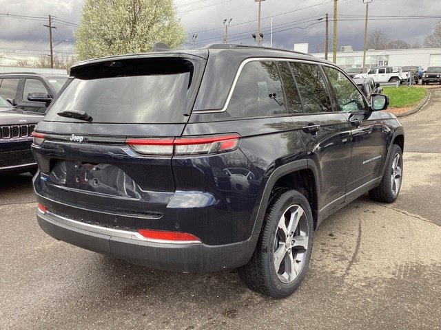 New 2024 Jeep Grand Cherokee Limited 4xe w/ Luxury Tech Group II AWD/4WD image 4