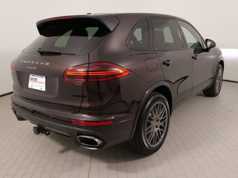 Used 2017 Porsche Cayenne image 11