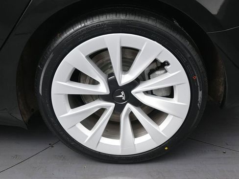 Used 2023 Tesla Model 3 Standard Range image 36