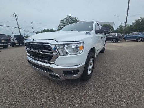 Used 2024 RAM 1500 Lone Star RWD image 4