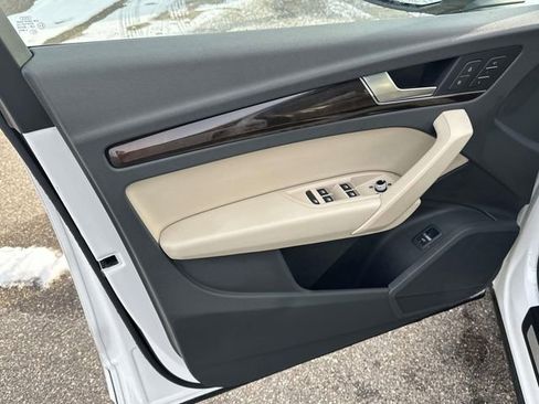 Used 2018 Audi Q5 2.0T Premium Plus w/ Premium Plus Package image 23