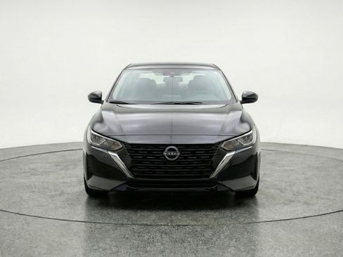 Used 2025 Nissan Sentra SV image 1