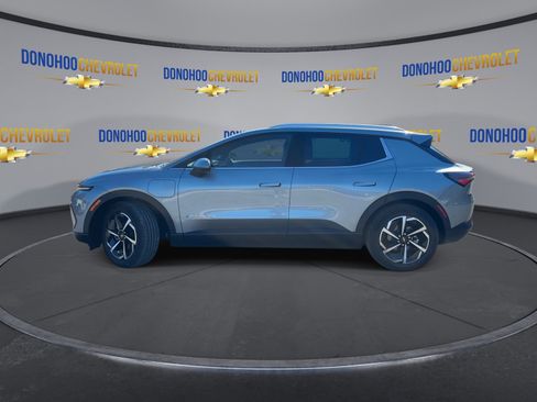 New 2026 Chevrolet Equinox EV LT image 5