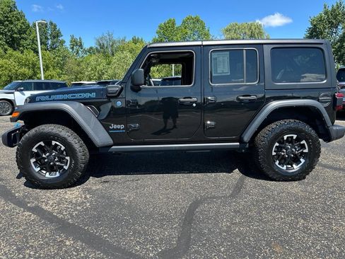 Used 2024 Jeep Wrangler Unlimited Rubicon 4xe AWD/4WD image 7