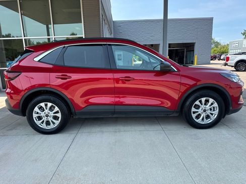 Certified 2023 Ford Escape Active w/ Tech Pack #1 AWD/4WD image 9