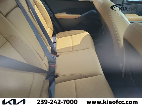 Certified 2024 Kia Seltos EX FWD image 10