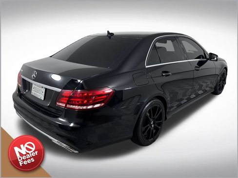 Used 2016 Mercedes-Benz E 350 Sedan image 3