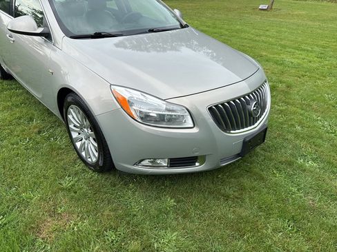 Used 2011 Buick Regal CXL FWD image 12