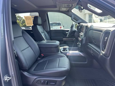 Used 2019 Chevrolet Silverado 1500 LTZ w/ LTZ Plus Package AWD/4WD image 22
