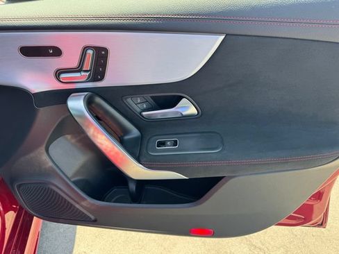 Used 2023 Mercedes-Benz CLA 250 image 7