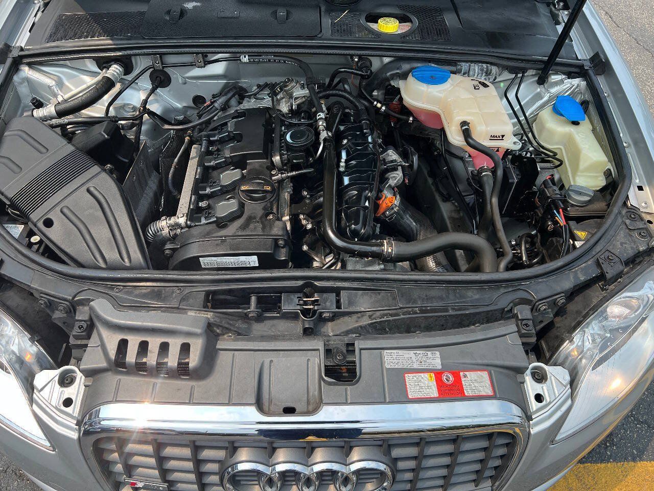 Used 2009 Audi A4 2.0T AWD/4WD image 30